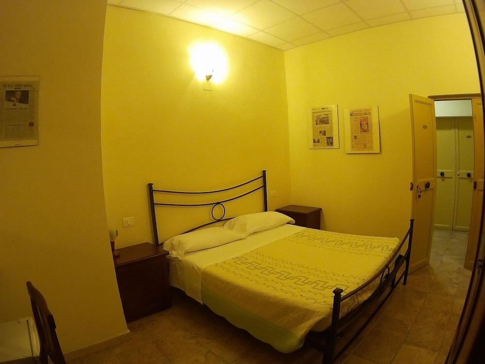 Camere Del Re Tarquinia Kültér fotó