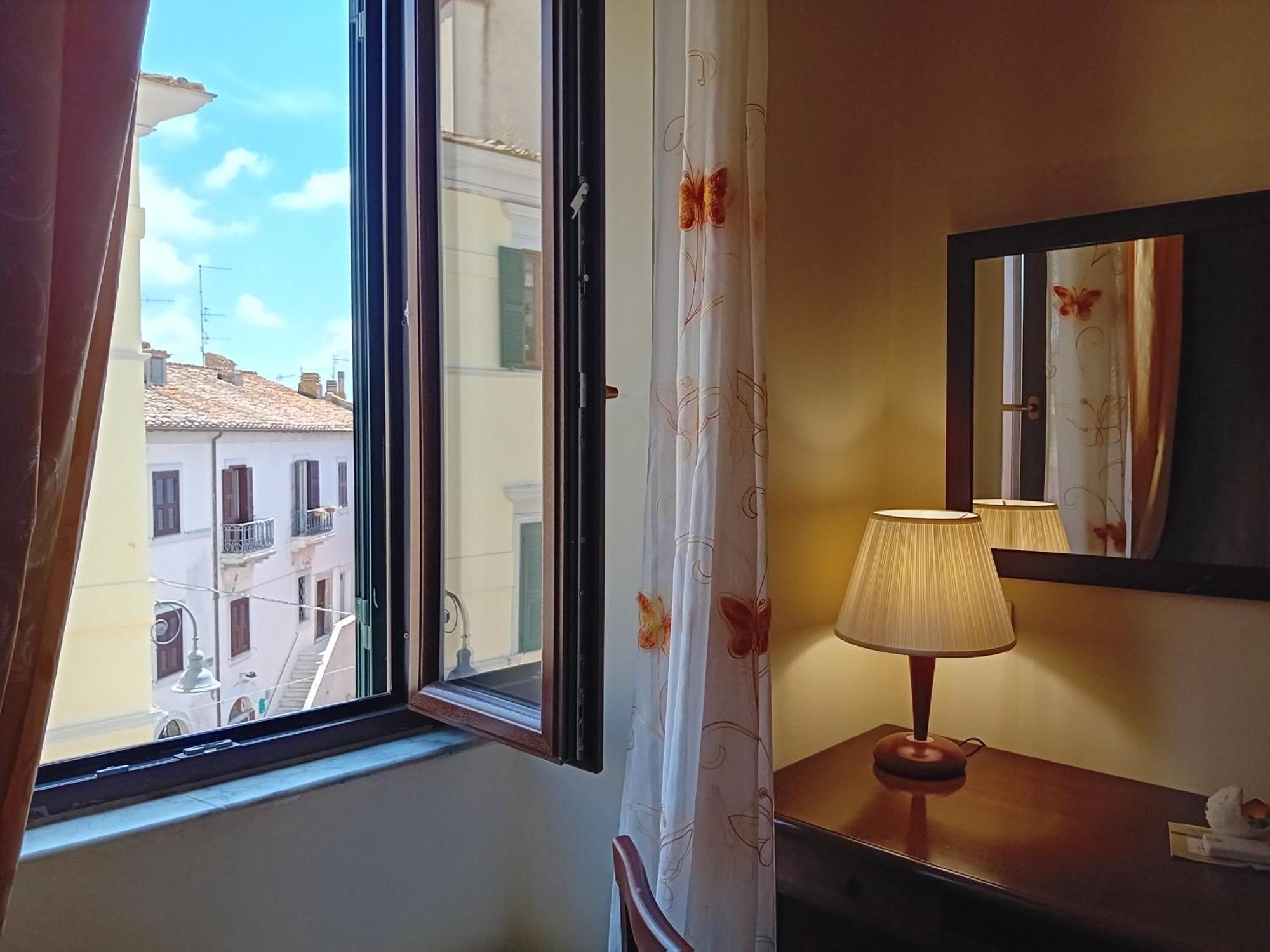 Camere Del Re Tarquinia Kültér fotó
